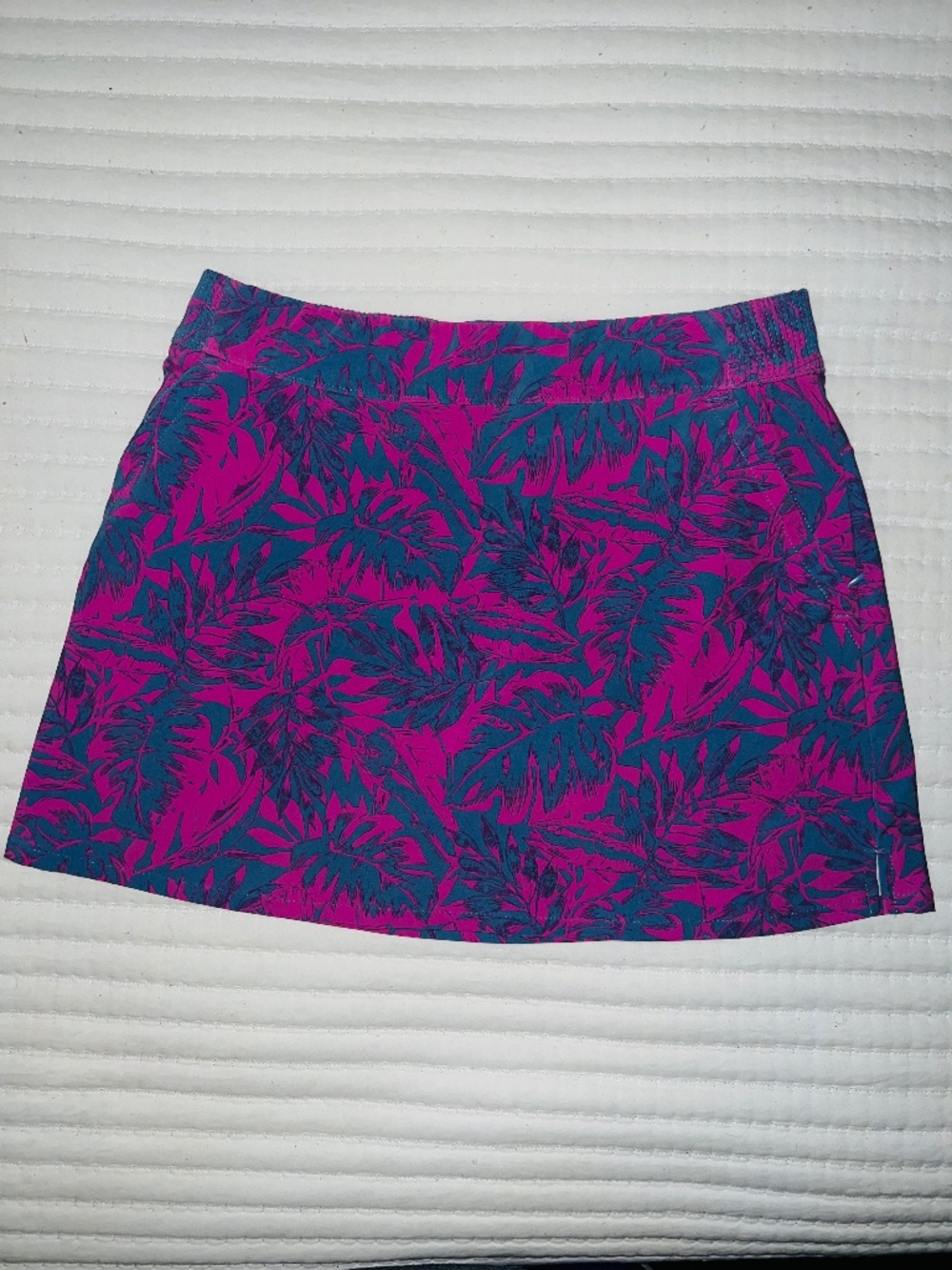 Columbia PFG Tropical Leaf Athletic Skort Pink/Gray Size Size Medium